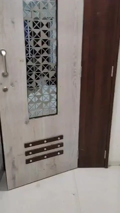 2 BHK Flat for Rent in Sec 19