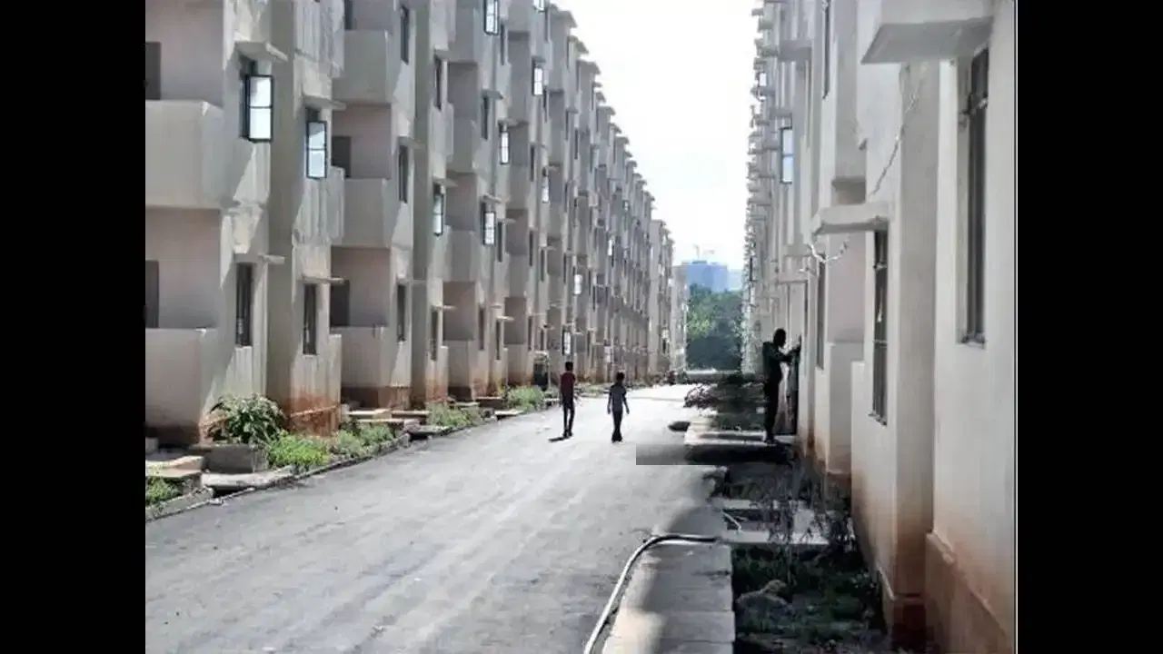 Construction of 484 Ground Floor Units in Variou